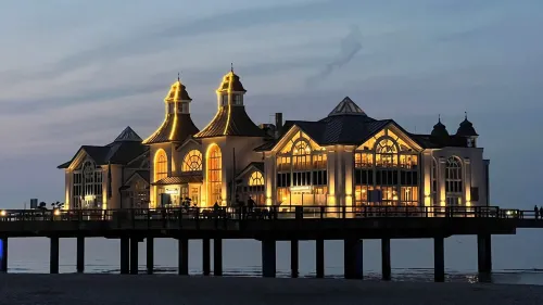 Quiet and modern vacation apartment very close to the beach