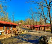 Romantic Cabin with Jacuzzi Tub. Ride-in Access to Wolf Pen Gap ATV trails