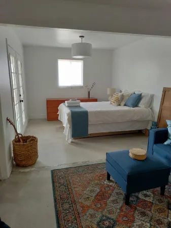 Southside Joshua Tree Serenity