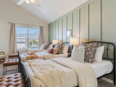 New! Quilters Retreat, Hot Tub, Northern Utah