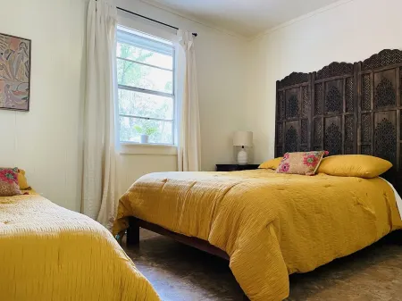 #4 Quiet, peaceful, place to stay w/ recreation center access!