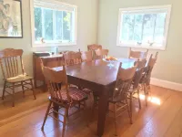 Grevillea Cottage - Family and Group Getaways