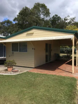 Hervey Bay Seaside Studio Unit