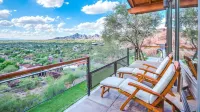 On the Rocks: Luxury Camelback Estate w/Epic Views, Saltwater Pool & Guest Villa