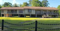 Spacious Cypress Lodge 10 minutes from I-59 exit #29 Hotels near The Shay Locomotive