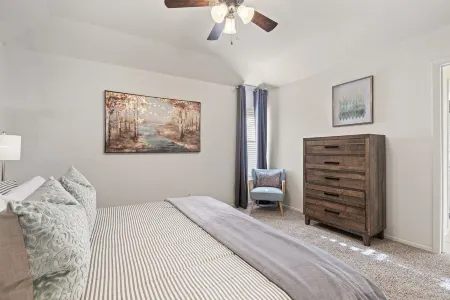 Lookin' and Feelin' Good in Georgetown - Long stays / Pets / Office Отели в г. Джорджтаун