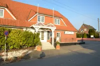 Newly built holiday apartment in a modern country style. 10 min bike path to the beach