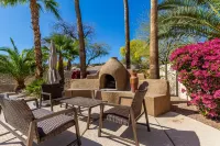 Foothills Sanctuary Hotels near South Mountain Park