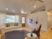Downtown Fairhope Cottage-walking distance to everything!!!