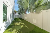 Sandcastle on 2nd - New Construction, Heated Pool, GOLF CART, Steps to Beach!