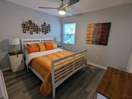 Quiet Corner Unit with Deck Overlooking the Saluda River