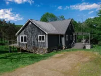 Beautiful 6 bedroom Ellicottville Chalet 曼斯費爾德酒店