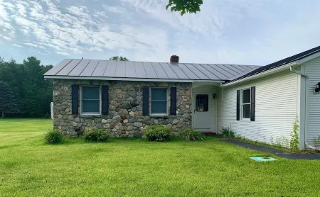 Morrisville's Fun House Spacious house with lots of entertainment