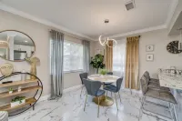 Modern home 10 minutes from Ft. Lauderdale beach!