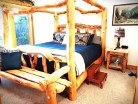 Cozy Condo Mountain Views!  So much close by-walk, bike, or drive!  ENJOY6182