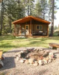 Columbia Mountain Cabin - Near Glacier NP, Big Private Backyard w Mountain Views