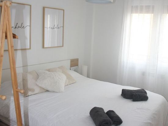 Apartamentos La Herradura Plaza