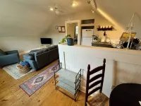 Cozy, Furnished Apartment for Short-Mid Term Stays