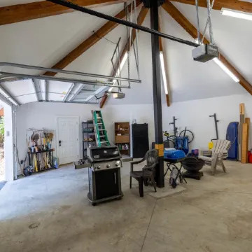Lower rates/flexible calendar Waterfront Home w/ Private Dock and Mountain Views