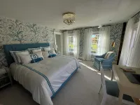 Mint Restored Historic Simsbury 4Br Estate; Optional 1Br Apt; All New Amenities Hotels in Simsbury