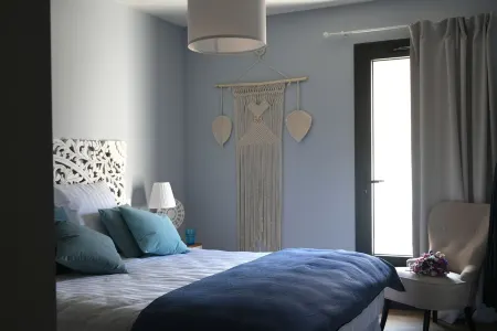 La maison de FLORE charming villa with garden