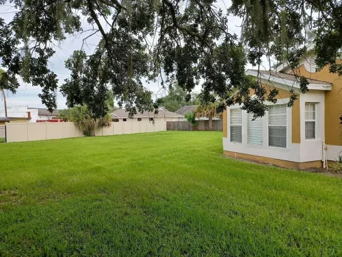 Drayton Place Staycation - Private Lk/Pk Front Ste