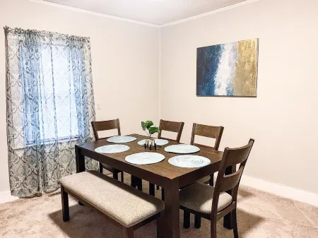 Peaceful & Family Friendly 3BR w/ Large Backyard