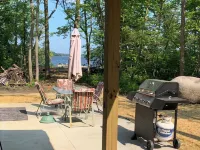 New 3 bedroom 2bath cabin on Sullivan lake 모리슨 카운티 호텔