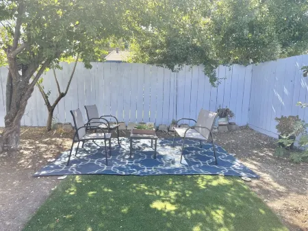 Business 5B4B Facebook Stanford