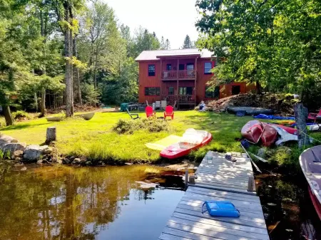 Balsam Point Lake House a Lakeside Getaway for Family Fun and Relaxation.