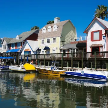 Newly renovated beachside condo - direct beach access