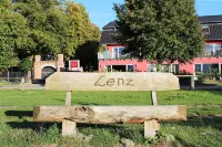 Beach House, 200 Sqm. Wf., Directly at the Plauer See, Müritz, 30m to the Beach