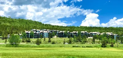 Lovely Condo with Mountain/ Lake View’s in Heart of Frisco Hotels near The Juniper Tree
