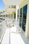 Crescent 310 Owner Managed Beach Service Included - 4-نجوم