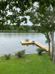 Inspirational Lake Front Escape