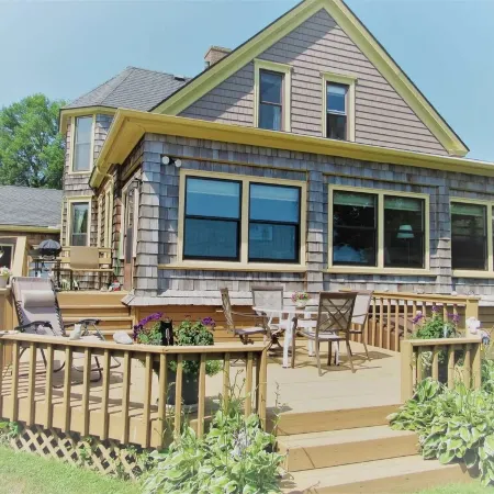 Waterfront View Lake Michigan - Building Family Memories!