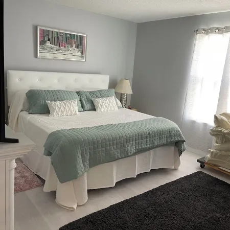 Located Right Between Sumter Landing and Spanish Springs!