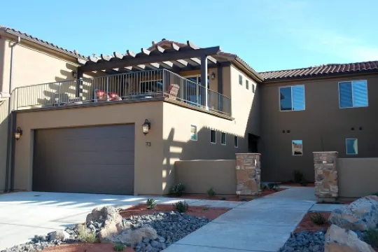 Large Family Friendly Home at Paradise Village at Zion with private hot tub