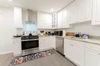Sovereign Cottage-Parking , Self Check-in  & Wifi