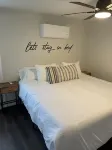 Centrally Located - Newly Built - Walk To The Beach!