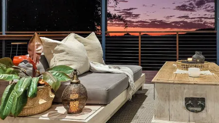 The Mountain View Retreat