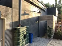 Private, Clean LOFT w PRIVATE COURTYARD/ENTRANCE in Venice Beach w Kitchen