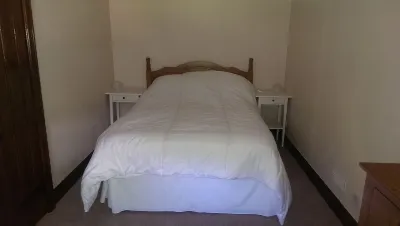 The Wee Hoose: Probably Scotland's Smallest Holiday Home  호텔