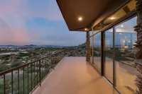 Modern Mountain Escape - Privately gated, unobstructed views atop South Mountain