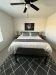 Beautiful New 4 Bedroom, 2 Bath River Getaway Home, close to Casinos