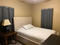 Peaceful 3BR house with a lot of space. Hotels in Palacios