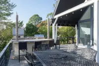 Stunning A-Frame on Main Water of Cedar Creek Lake