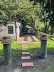 Cranberry Beach Cottage; Minutes to Beach & Ferry Hotels near Yarmouth Recreation Department