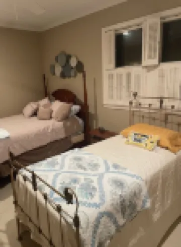 Pear Tree Farm.  Peaceful, Country living at its best. 12 stables. Pet Friendly