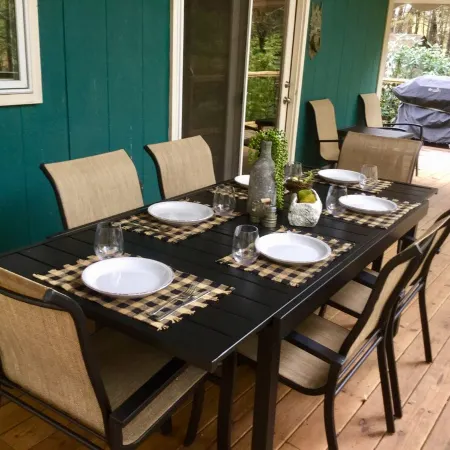 Sleep6,Hottub,Firepit & Wood,Private, Views, 30mins from App Ski Reduced Rates!